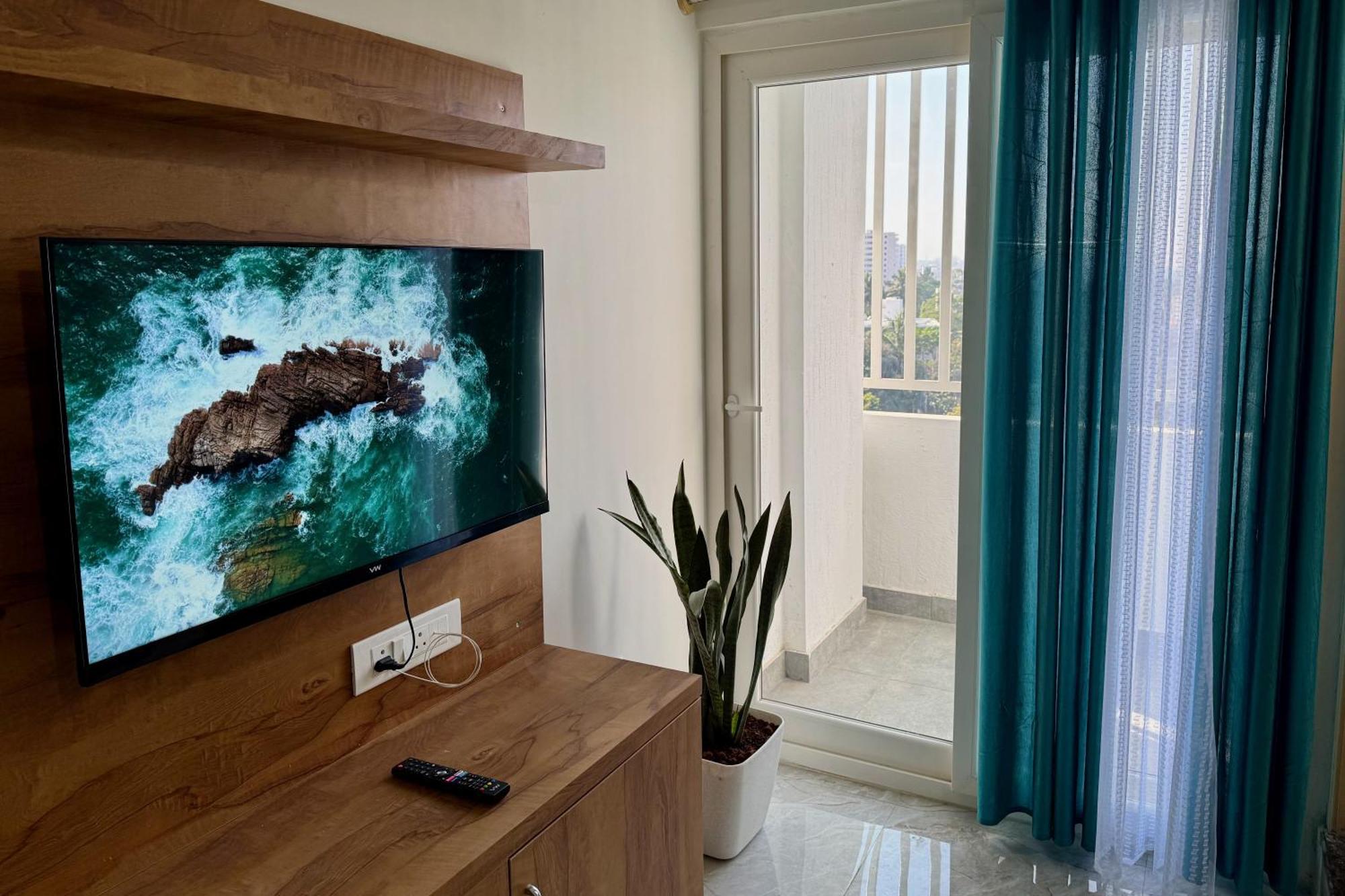 העיר בנגלור Truelife Whitefield - Premium 1 Bhk Apartments - Prime Location - Easy Access To Main Rd - Metro - Itpl - Fast Wifi - Kitchen - Smart Tv - Power Backup - Park - Garden Views מראה חיצוני תמונה
