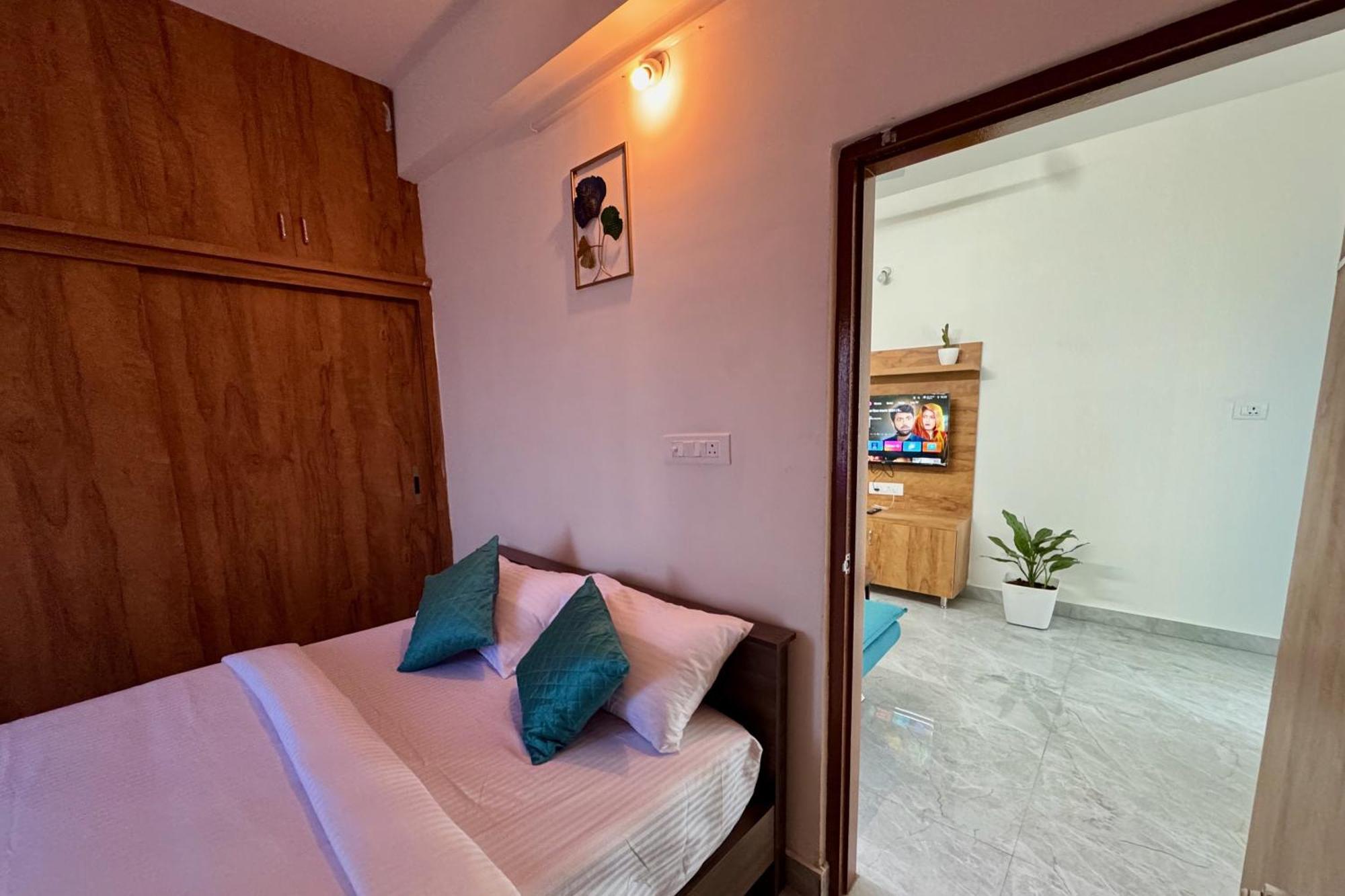 העיר בנגלור Truelife Whitefield - Premium 1 Bhk Apartments - Prime Location - Easy Access To Main Rd - Metro - Itpl - Fast Wifi - Kitchen - Smart Tv - Power Backup - Park - Garden Views מראה חיצוני תמונה